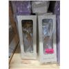 Image 1 : 10 New Gold Dipped Gift Roses in Boxes