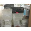 Image 1 : 10 Packages of Plastic Bins, Baskets & Trays