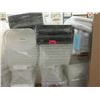 Image 1 : 10 Packages of Plastic Bins, Baskets & Trays