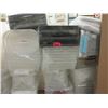 Image 1 : 10 Packages of Plastic Bins, Baskets & Trays