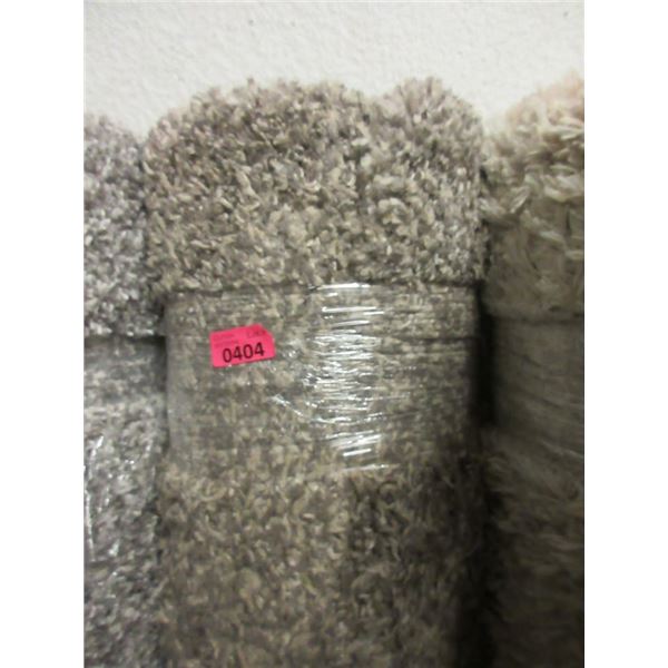 5' x 7' Grey Speckled Medium Shag Area Carpet