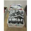 Image 1 : 20 New 3' x 5' Sports Team Flags & Banners