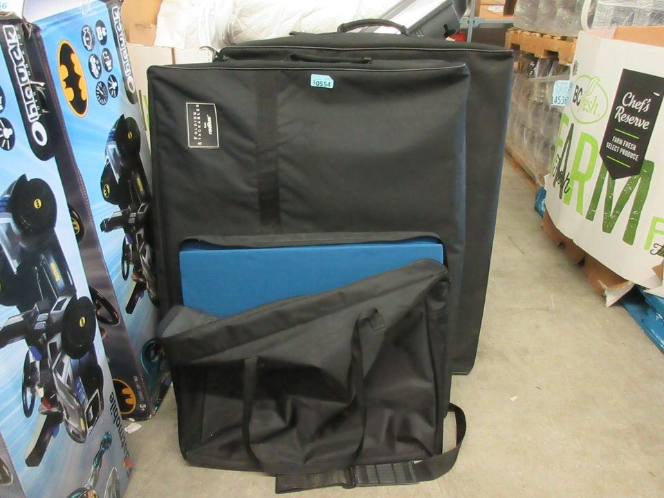 3 Piece Radius Folding Stackable Display Unit
