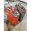 Image 1 : 2 vintage gas cans