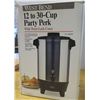 Image 3 : West Bend "Party Perk" 12-30 cup Coffe Maker / Dispenser