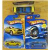 Image 1 : 3 x Diecast Cars ( 2 x Hotwheels, 1 x PK Toys)