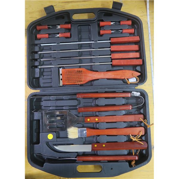 BBQ Tools w/ Case