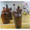 Image 1 : Collection of Vintage Bottles