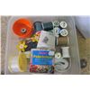 Image 2 : Kn itting / Sewing Supply Lot