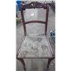 Image 1 : Antique chair