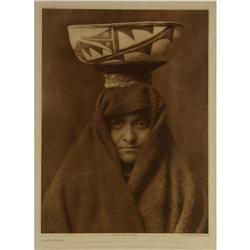 PHOTOGRAVURE EDWARD CURTIS A ZUNI WOMAN