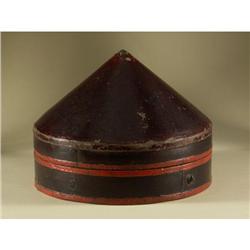 CHINESE RED ENAMED LEATHER SUMMER HATBOX