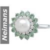 Image 1 : 7 MM Akoya Pearl & Green Sapphire & Diamond Ring 14kt Gold