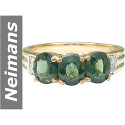 2.68 ct Green Sapphire & Diamond Ring 14kt Gold