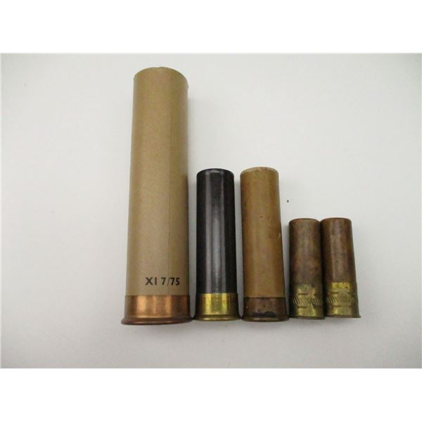 ASSORTED MILITARY FLARES LOT