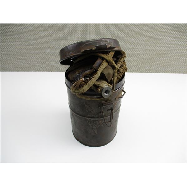 RARE WWI GERMAN GAS MASK + CAN