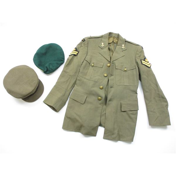 CANADIAN MILITARY CLOTHING LOT