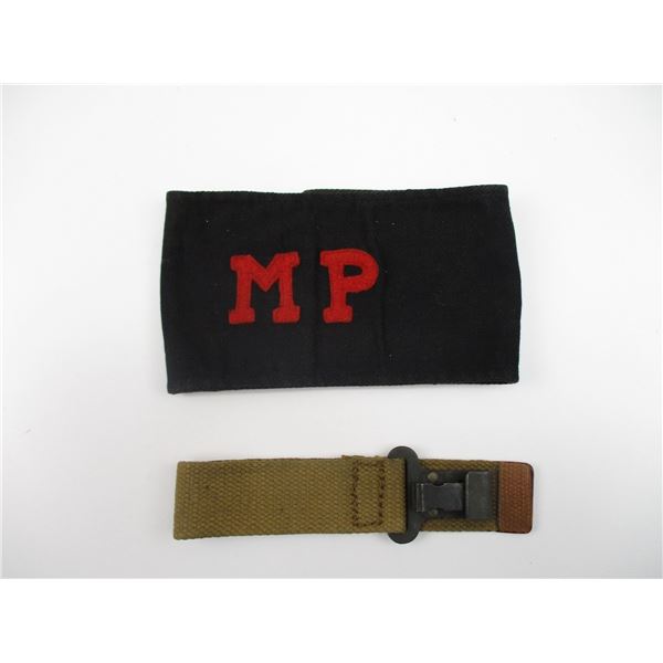 ASSORTED MILITARIA LOT