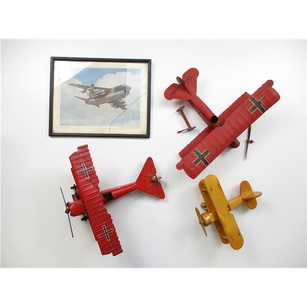 MODEL AIRPLANES ETC LOT