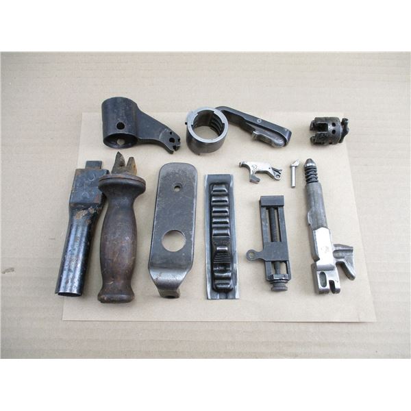 WW II CANADIAN BREN LMG PARTS / TOOL