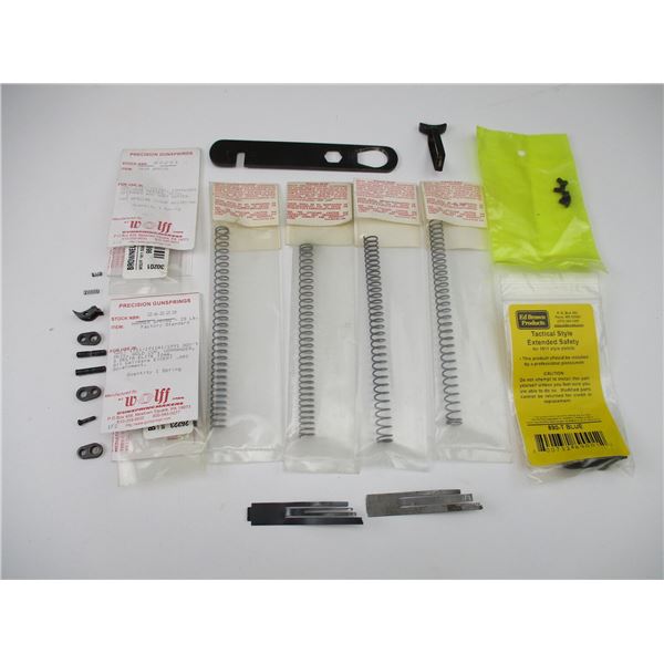 GUNSMITH 1911 PISTOL PARTS + WRENCH