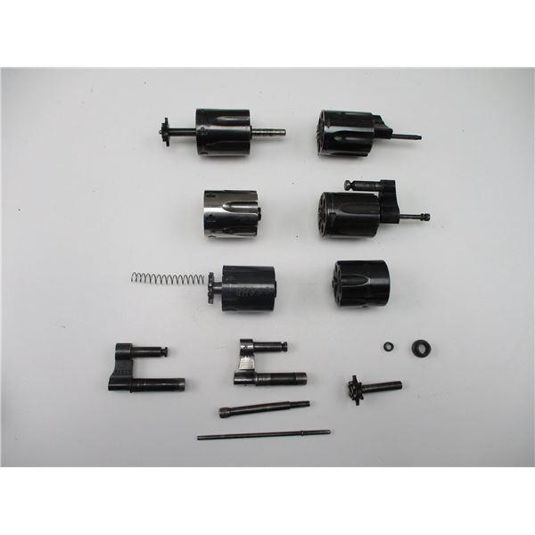 ASSORTED REVOLVER PARTS LOT