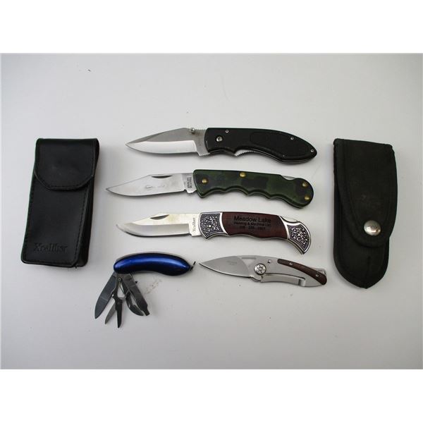 ASSORTED FOLDING KNIVES