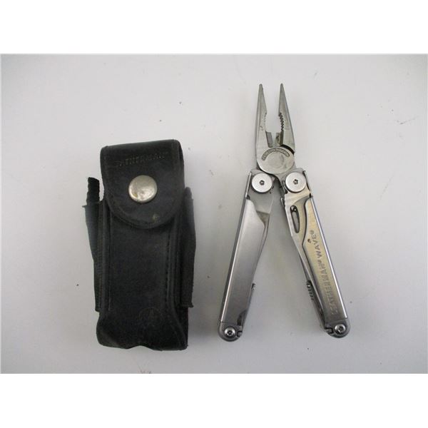 LEATHERMAN WAVE MULTI-TOOL