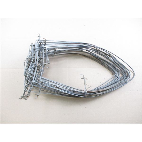 MUSKRAT SKIN STRETCHERS