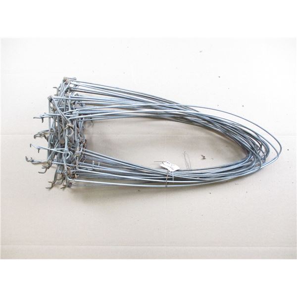 MUSKRAT SKIN STRETCHERS