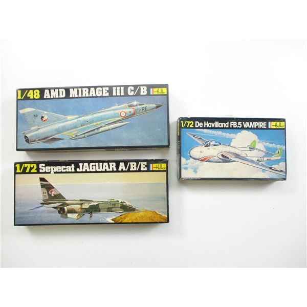 ASSORTED SCALE MODEL JETS