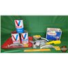 Image 1 : Grouping : Valvoline Tins (3 Quarts : 2 Empty 1 Full) & Spouts & Funnel, etc! (See Pics!)