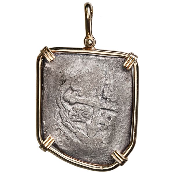 Mexico City, Mexico, cob 8 reales, Philip V, assayer not visible, ex-1715 Fleet, mounted out in 14K
