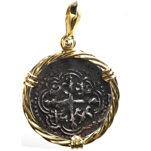 Mexico City, Mexico, cob 1/2 real, 1610/09 F/A, rare, mounted cross-side out in twisted-wire 14K gol