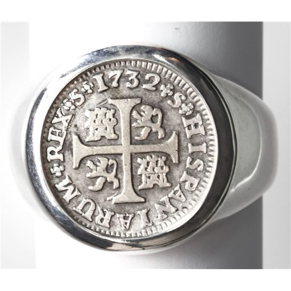 Seville, Spain, milled 1/2 real, Philip V, 1732 PA, mounted cross-side up in silver ring, size 9-1/2