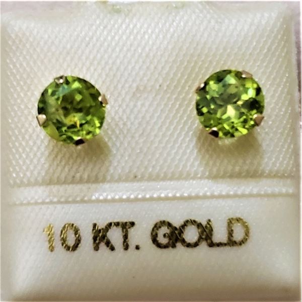 $200 10K  Fancy Green Sapphire (1.4ct) Earrings