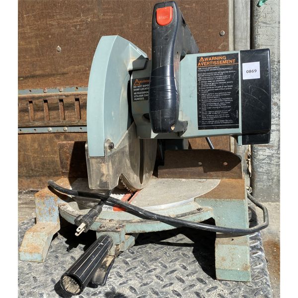 DELTA MITER SAW 