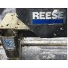 Image 2 : REESE 15K KWIK-SLIDE 5TH WHEEL TRAILER HITCH