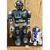 Image 1 : LOT OF 2 - PLASTIC ROBOTIC TOYS - R2D2 AND 1996 LARGE ROBOT