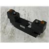 Image 9 : Lot Of (2) MRO Valve Parts