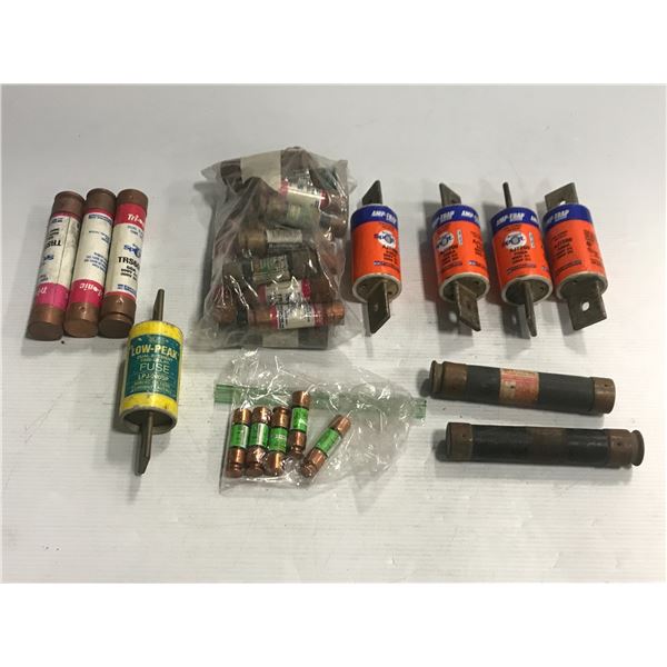 Lot of Fuses