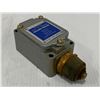 Image 11 : Lot Of Micro Switch Parts