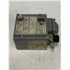 Image 14 : Lot Of (2) Square D Switches