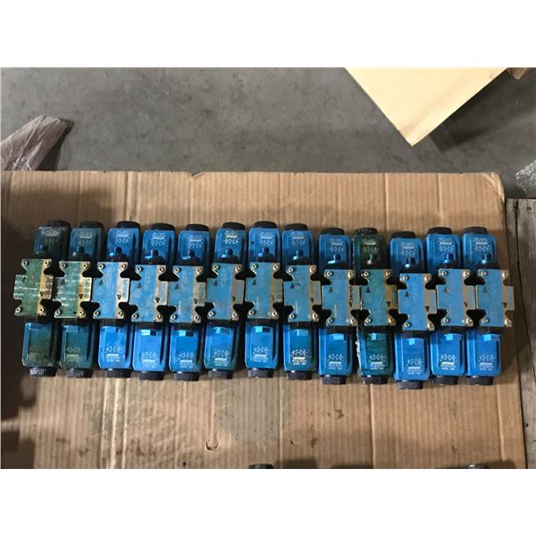 Lot of Vickers Valves