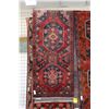 Image 1 : 100% handmade Iranian Azerbayjan carpet runner with quadruple medallion, red background and highligh