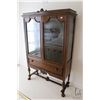 Image 1 : Antique quarter cut oak display cabinet with single drawer and two glazed door section, note: crack 
