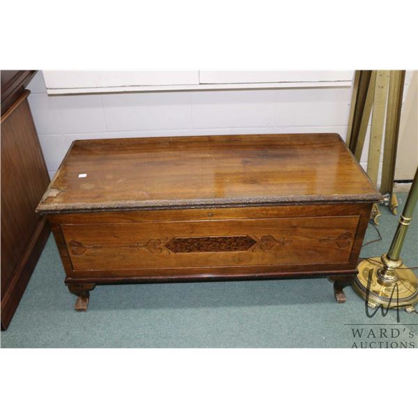 Antique cedar lined blanket box with original label "Heirloom Chests" note: newspaper lining Edmonto