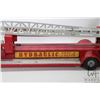 Image 2 : Vintage Structo pressed steel Hydraulic Hook and ladder fire truck