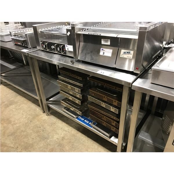 ARMORTEK STAINLESS STEEL 48X30X36" PREP TABLE