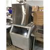 Image 1 : SCOTSMAN MODEL MFE804WS-1B ICE MACHINE WITH BIN